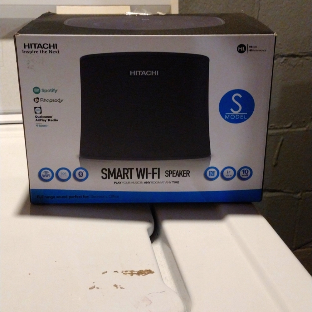 A Hitachi smart wifi speaker and blutooth